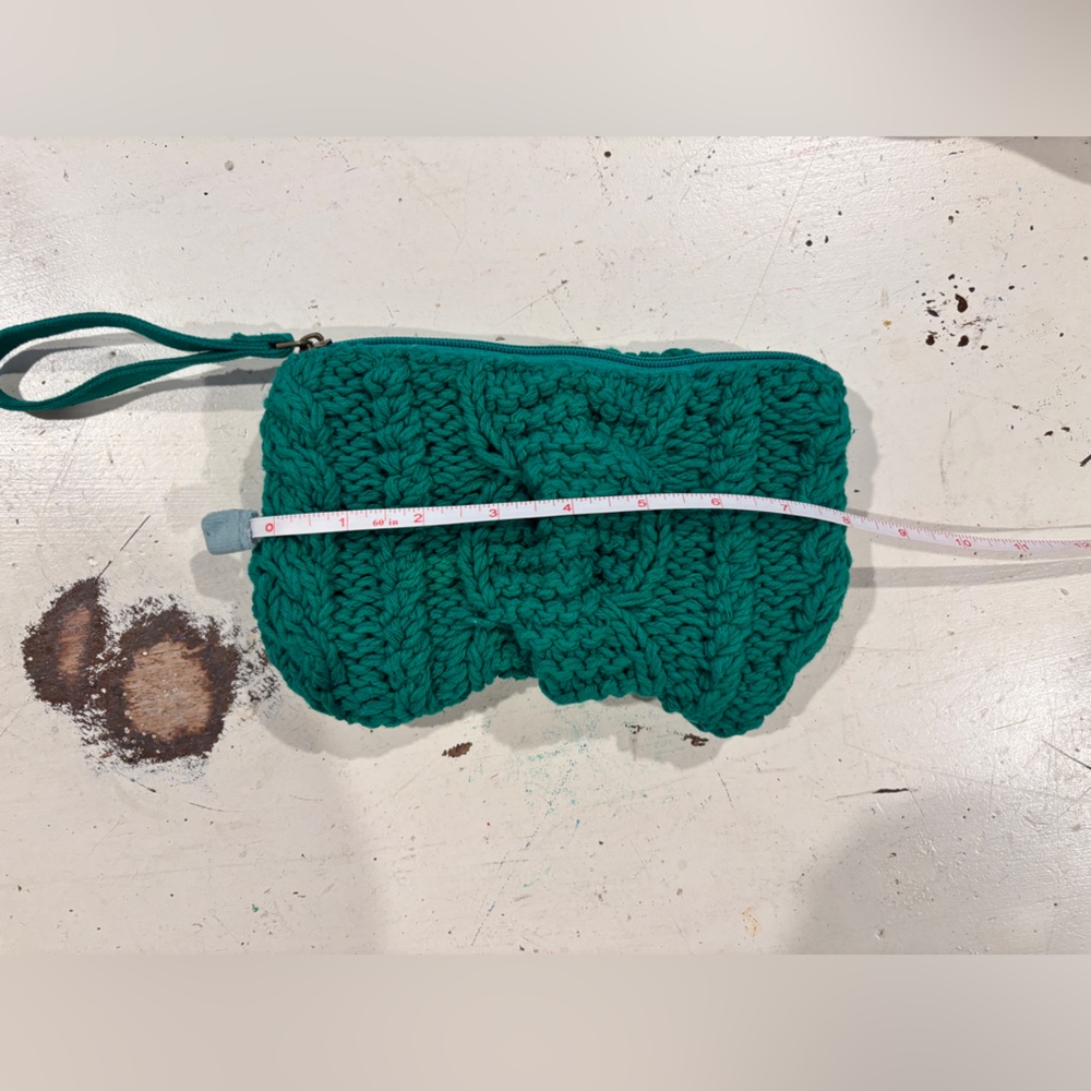 Emerald Knit Wristlet Clutch